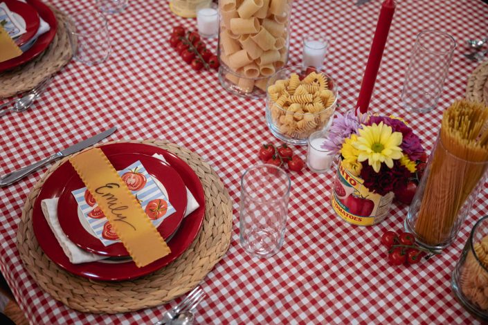 Tomato Girl Summer - Tomato Themed Photo Shoot