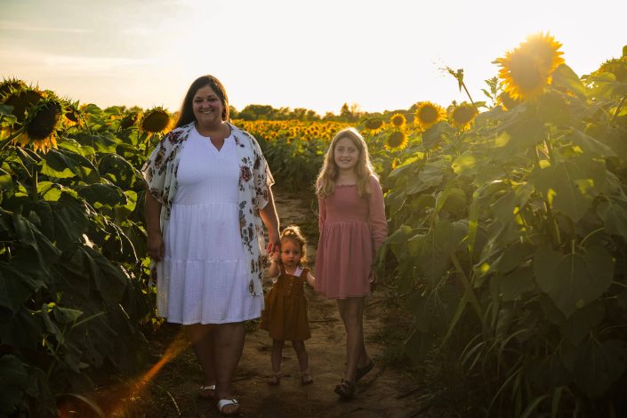 Stewart Family Sunflower Photoshoot - South Farms Mizzou
