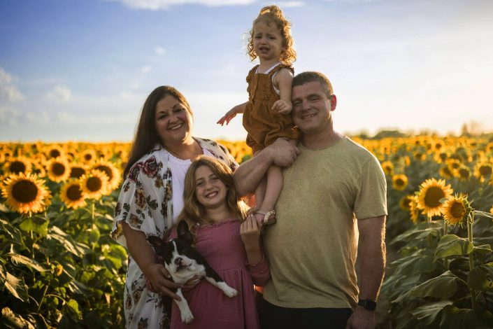 Stewart Family Sunflower Photoshoot - South Farms Mizzou