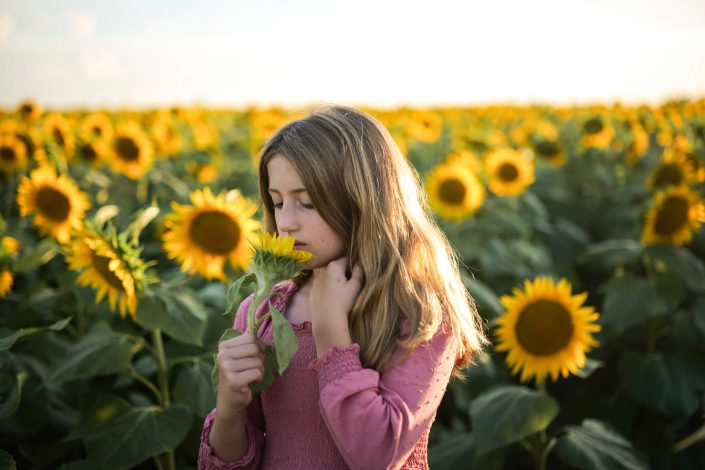 Stewart Family Sunflower Photoshoot - South Farms Mizzou